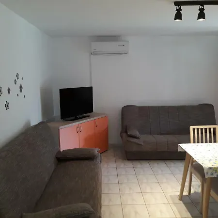 Masa Apartment