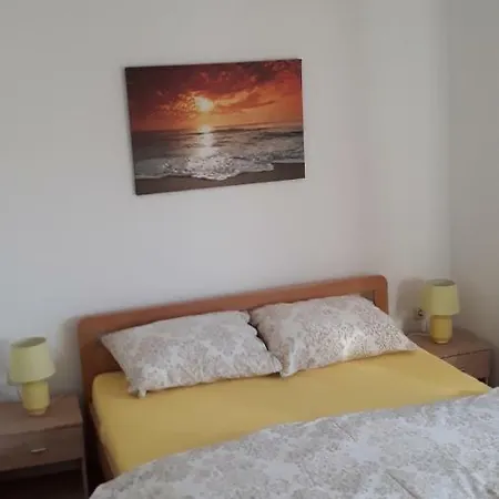 Masa Apartment